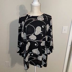 Ann Taylor Hearts and Vine bell sleeve Top
